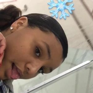 Meet your Posher, Destiny